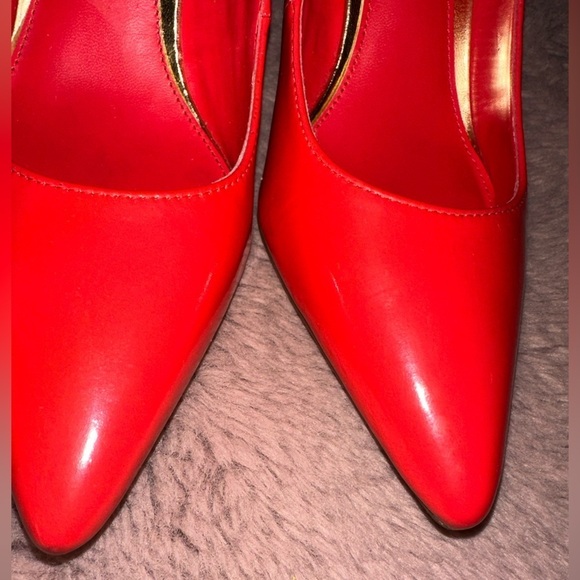 Lauren Ralph Lauren Bright red pointed toe stiletto heels 8.5 like new - Picture 2 of 16